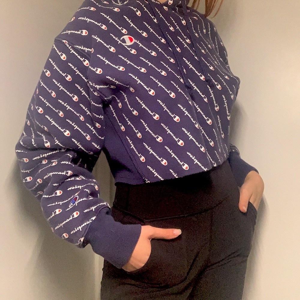 CHAMPION 💙 Logo cropped hoodie